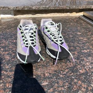 Custom Nike Air Max 95 essentials Easter size 11